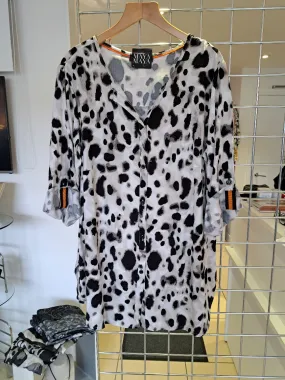 Animal print orange trim shirt