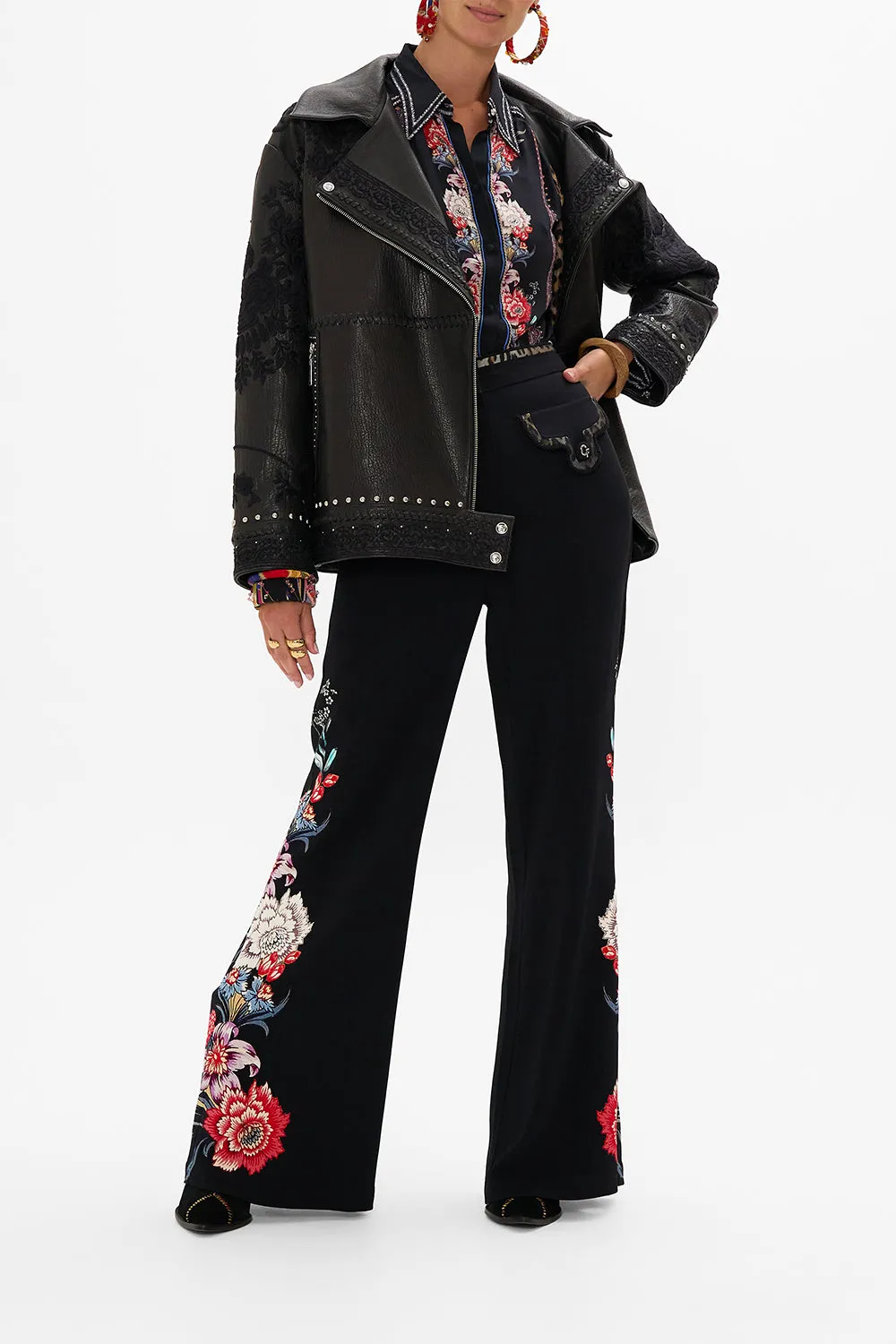 BUTTON THROUGH BLOUSON SLEEVE BLOUSE VOLENDAM DOLLS