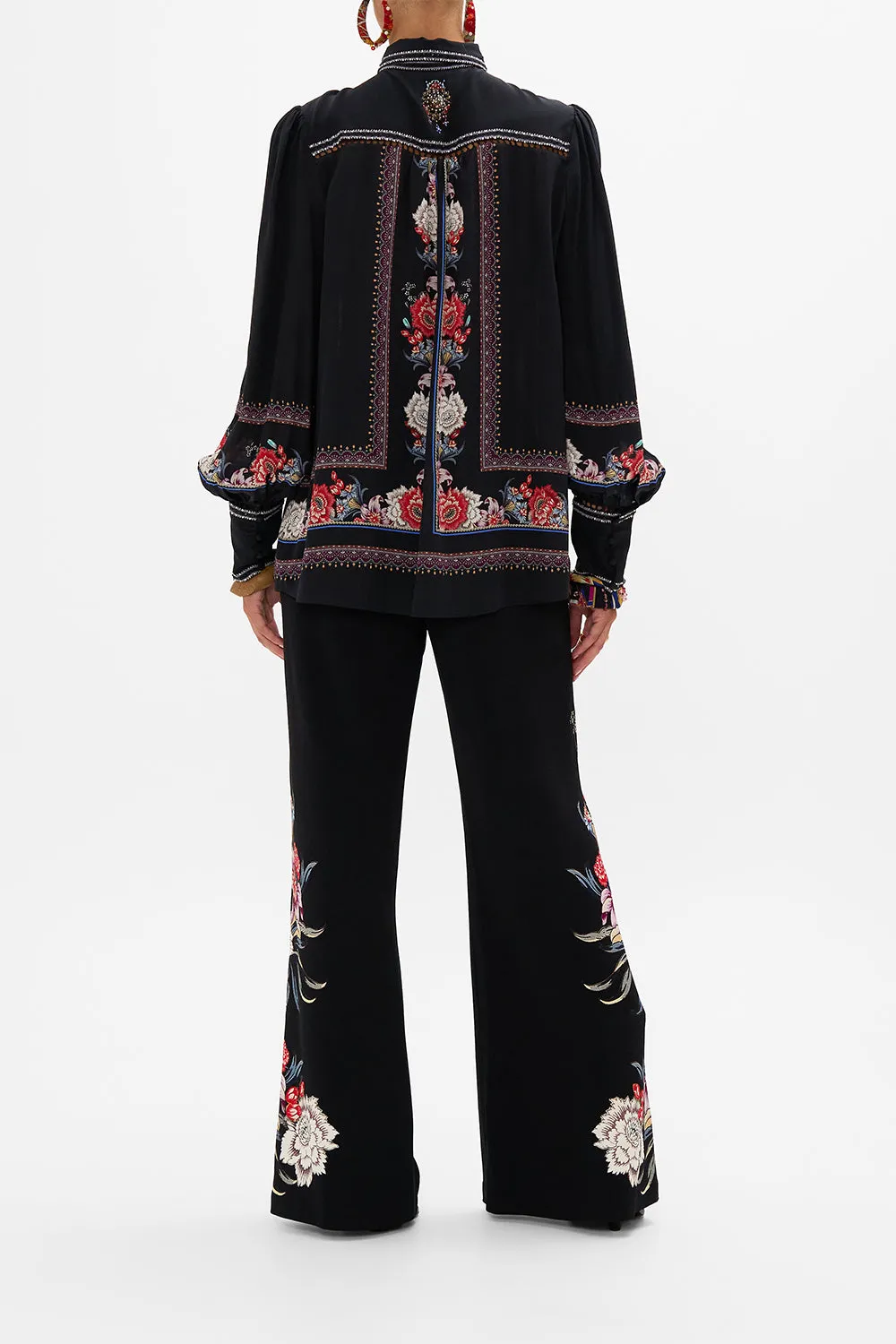 BUTTON THROUGH BLOUSON SLEEVE BLOUSE VOLENDAM DOLLS