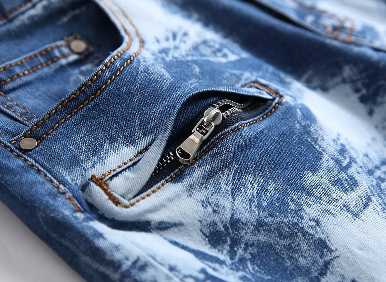 chouyatou Men's Summer Cool Stylish Wrinkle Performance Moto Ripped Denim Shorts