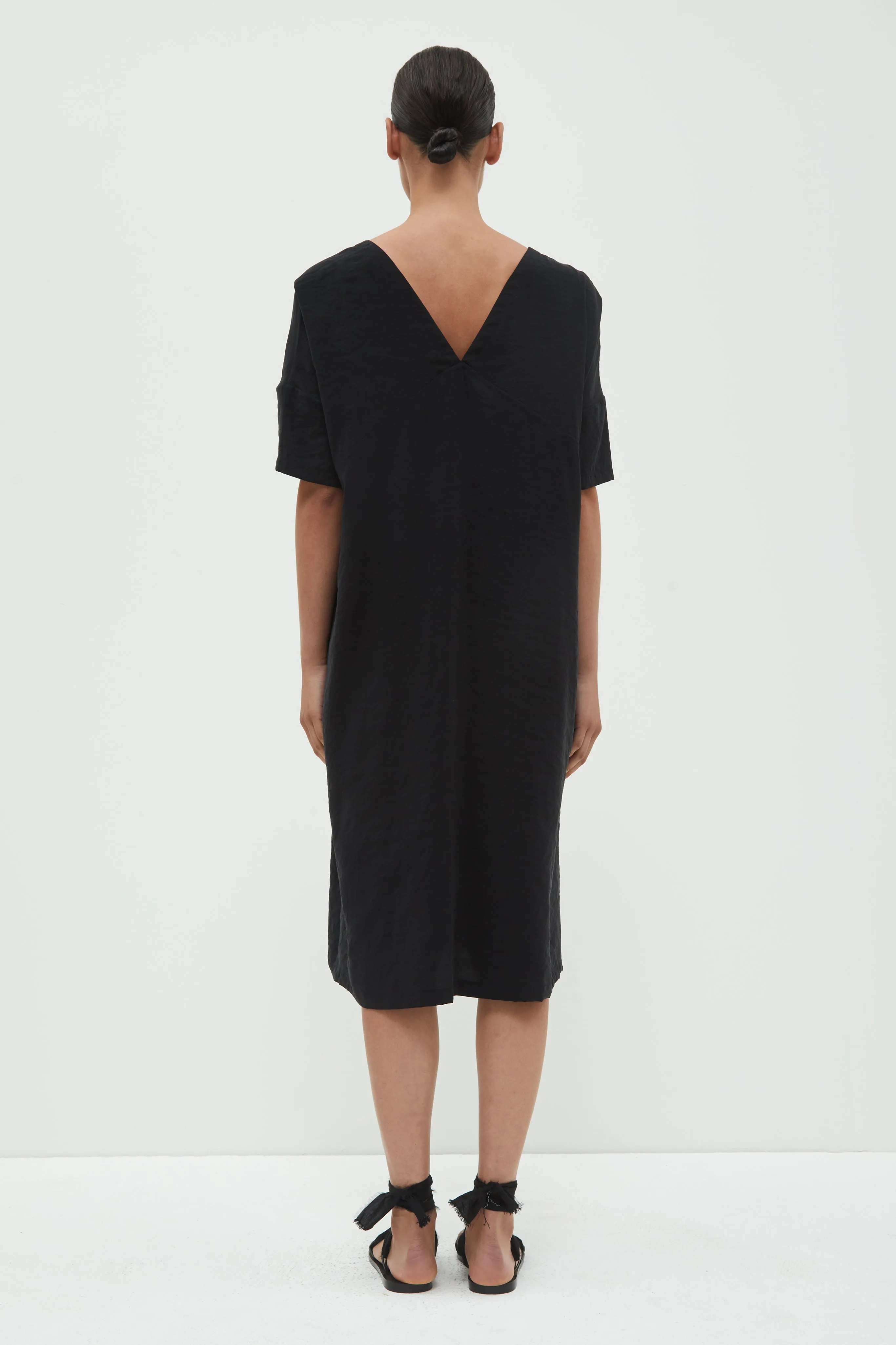 Dara V-Neck Dress