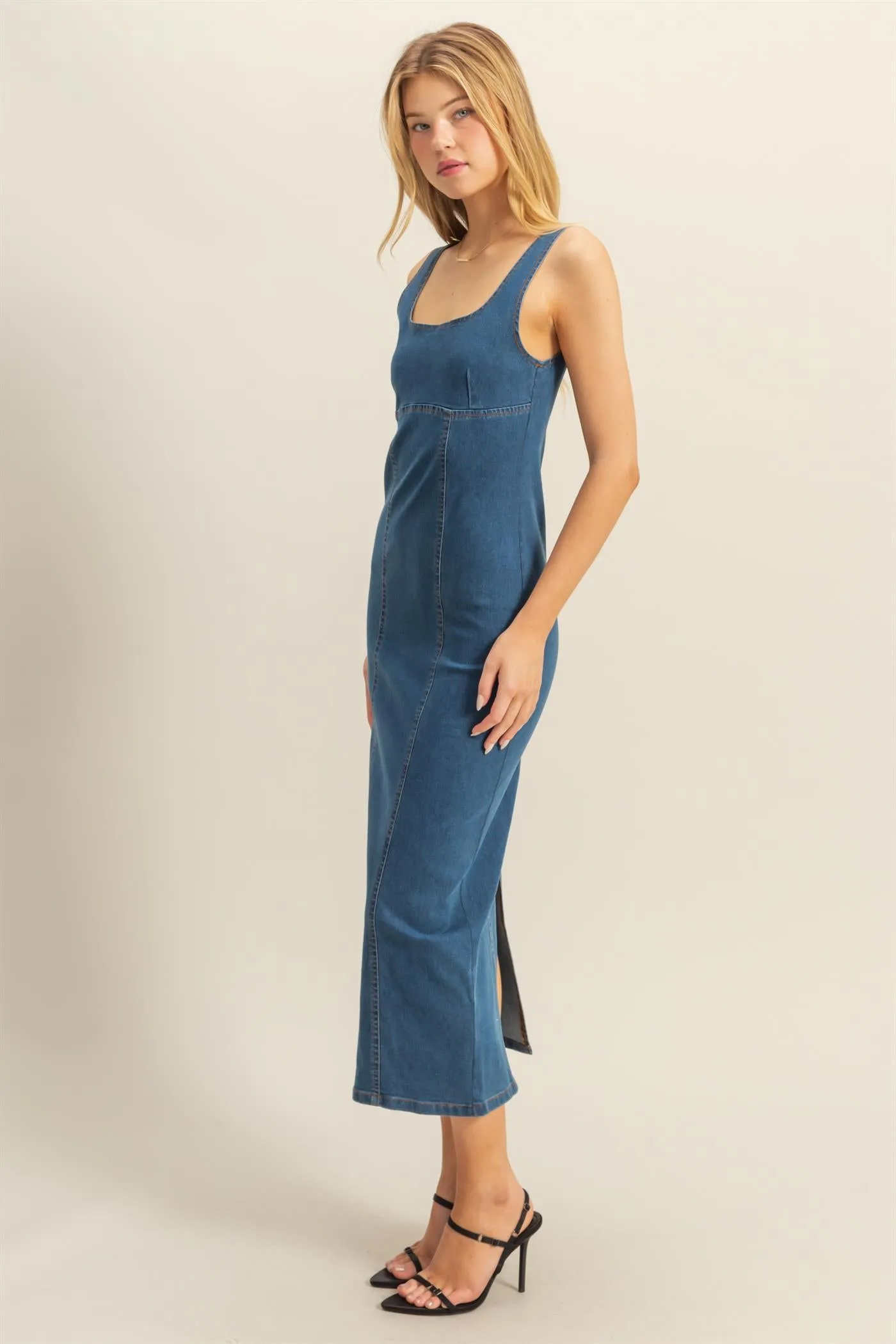 HF25C203-Washed Denim Bodycon Midi Dress