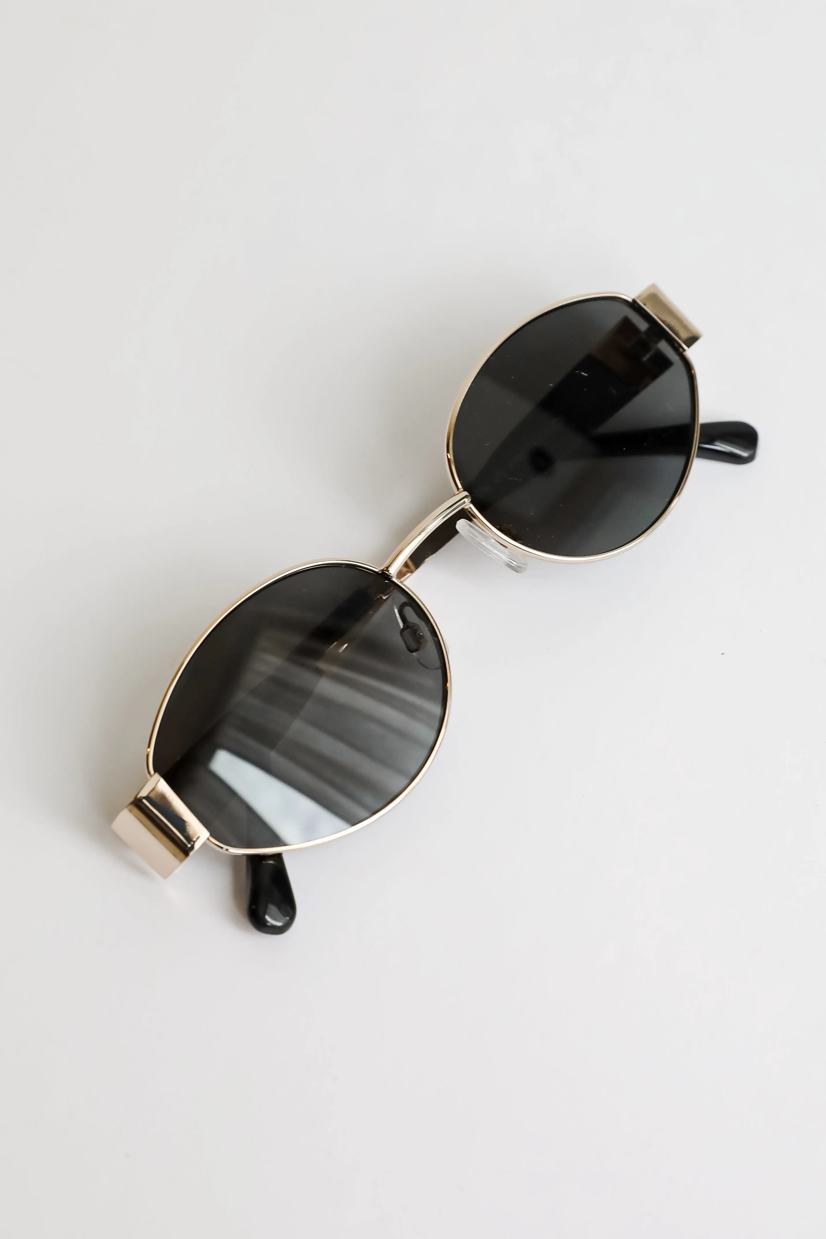Icon Attitude Gold Oval Sunglasses