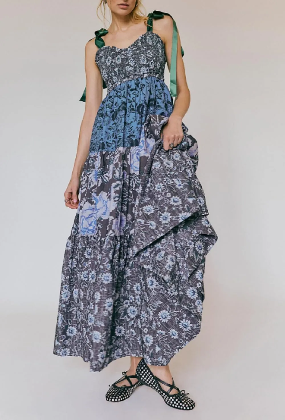 Juakoso Women Boho Tie Shoulder Floral Dress Y2k Sleeveless Smocked Ruffle Maxi Dress Backless Flowy Long Dress Outfits