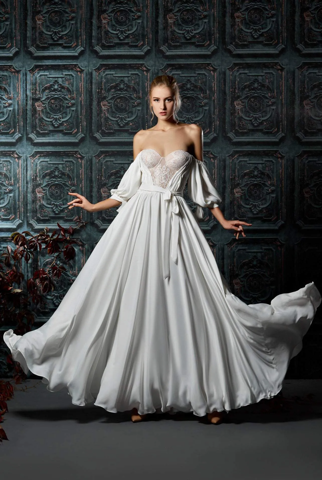 Kermes White Wedding Dress