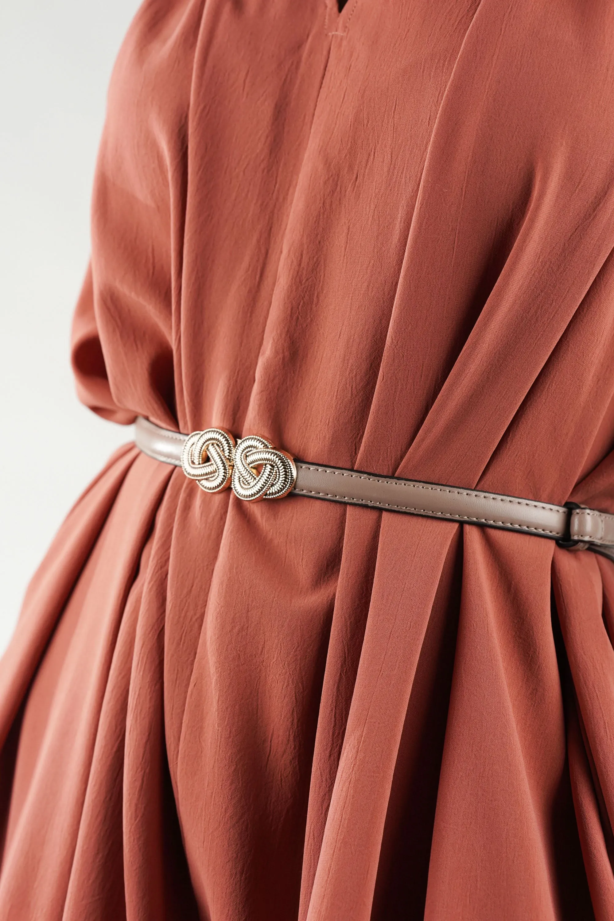 Knot Buckle Waist Belt