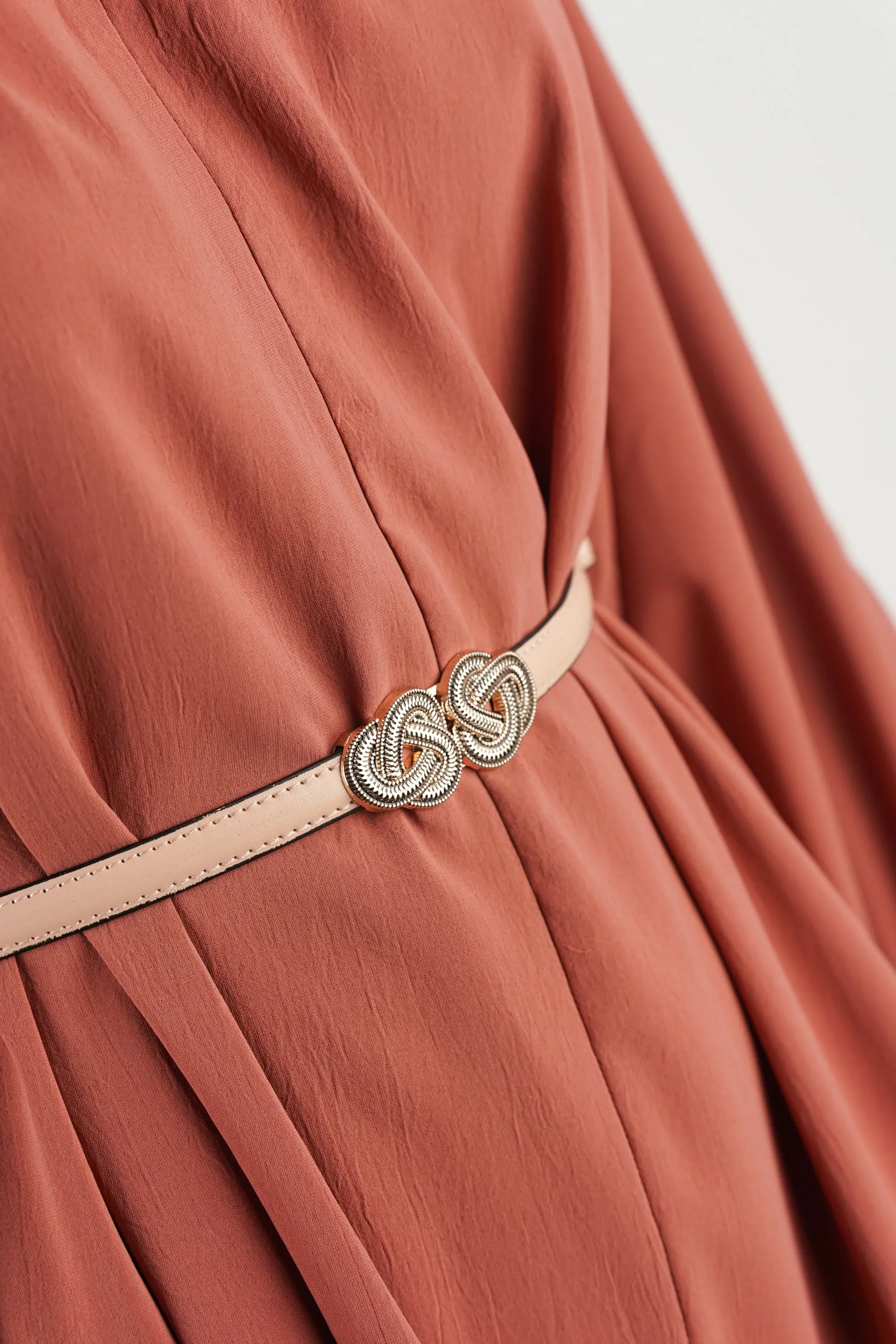 Knot Buckle Waist Belt