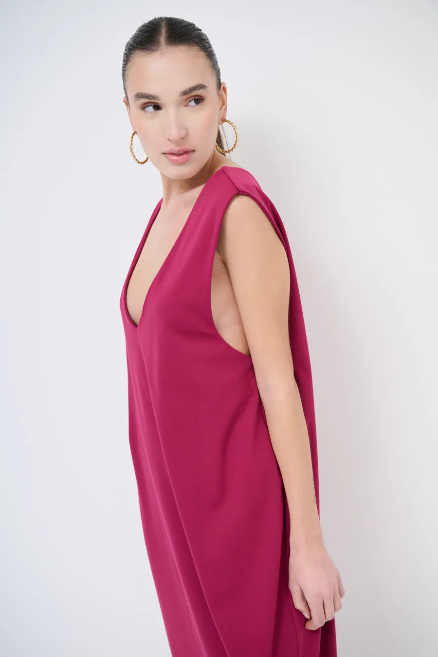 Sleek midi dress with deep v-neck wholesale