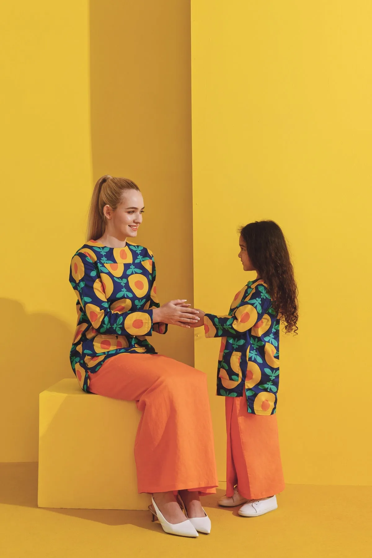 The Kurnia Relaxed Blouse  - Sinar